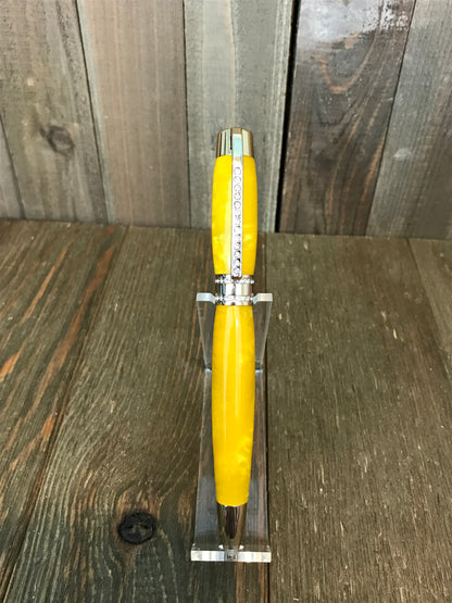 Princess Pen - Yellow with Gold trim
